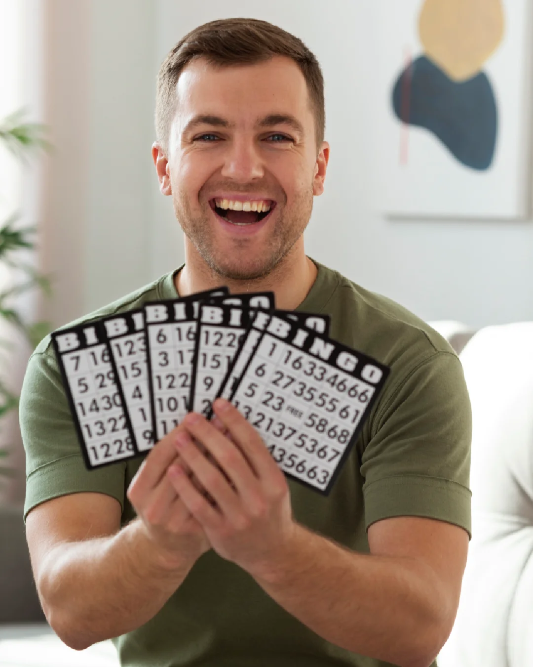 Hangout At Neral Housie